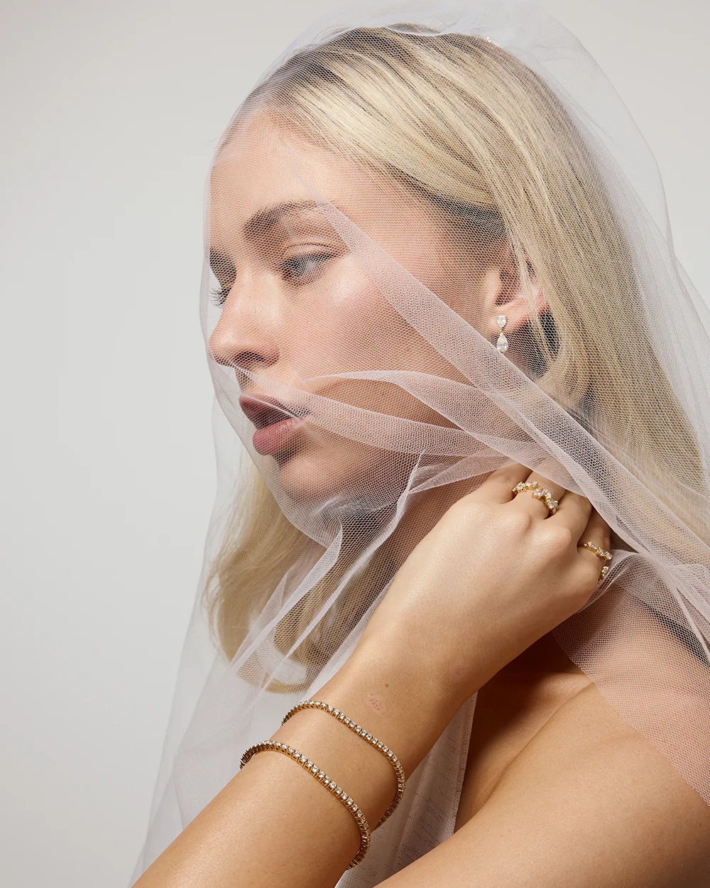 Tennis Bracelet - 18ct Gold - Image 4