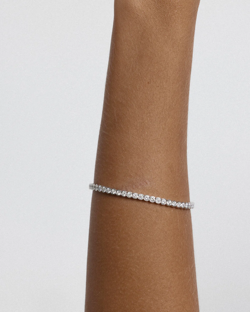 Tennis Bracelet - 18ct Gold - Image 7